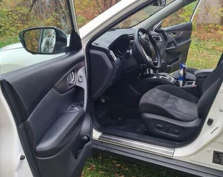 Белый Ниссан Rogue, объемом двигателя 2.49 л и пробегом 214 тыс. км за 13500 $, фото 13 на Automoto.ua