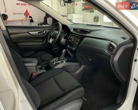 Белый Ниссан Rogue, объемом двигателя 2.49 л и пробегом 264 тыс. км за 13190 $, фото 38 на Automoto.ua