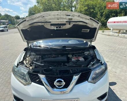 Белый Ниссан Rogue, объемом двигателя 2.49 л и пробегом 182 тыс. км за 13500 $, фото 13 на Automoto.ua