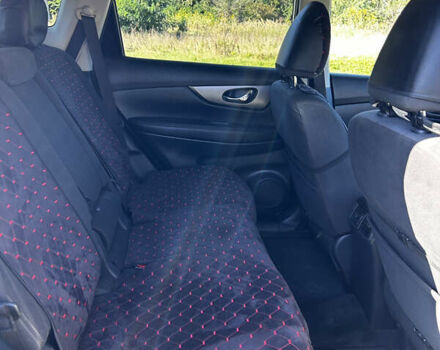 Білий Ніссан Rogue, об'ємом двигуна 2.49 л та пробігом 123 тис. км за 13200 $, фото 14 на Automoto.ua