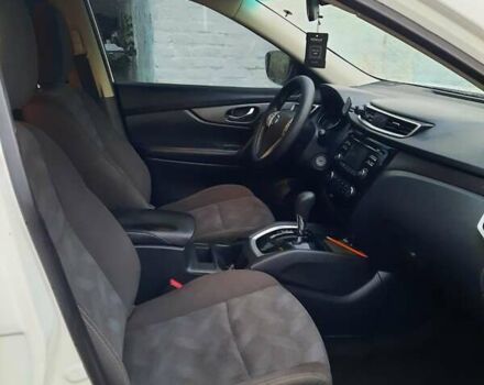 Белый Ниссан Rogue, объемом двигателя 2.49 л и пробегом 186 тыс. км за 13999 $, фото 14 на Automoto.ua