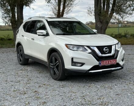 Белый Ниссан Rogue, объемом двигателя 2.5 л и пробегом 180 тыс. км за 13500 $, фото 2 на Automoto.ua