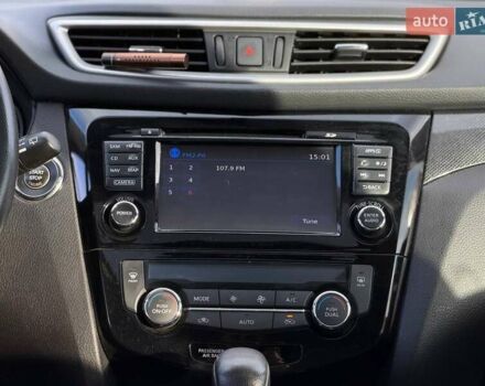 Белый Ниссан Rogue, объемом двигателя 2.5 л и пробегом 112 тыс. км за 15000 $, фото 48 на Automoto.ua