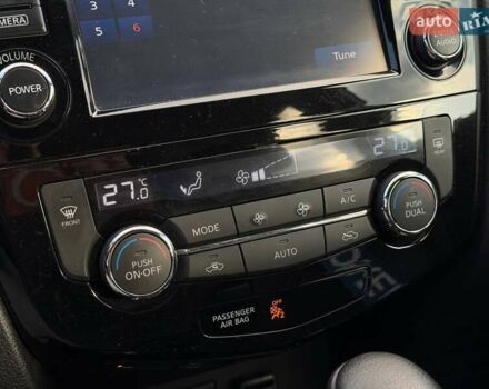 Белый Ниссан Rogue, объемом двигателя 2.5 л и пробегом 112 тыс. км за 15000 $, фото 58 на Automoto.ua