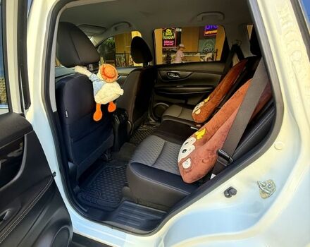 Білий Ніссан Rogue, об'ємом двигуна 2.5 л та пробігом 59 тис. км за 15800 $, фото 8 на Automoto.ua