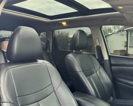 Белый Ниссан Rogue, объемом двигателя 2.49 л и пробегом 107 тыс. км за 16800 $, фото 10 на Automoto.ua