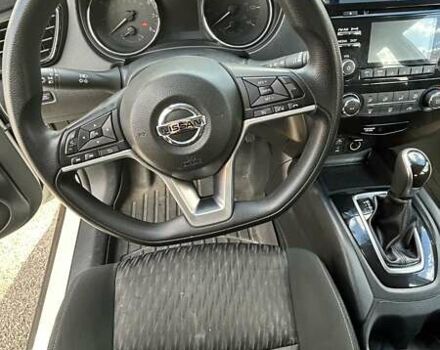 Ниссан Rogue 2017 в Киеве на Automoto.ua Белый Ниссан Rogue, объемом двигателя 2.49 л и пробегом 119 тыс. км за 13952 $, фото 5 на Automoto.ua