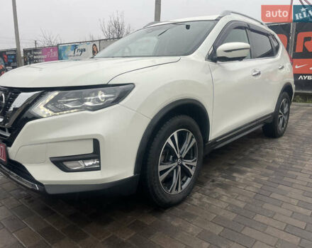 Белый Ниссан Rogue, объемом двигателя 2.5 л и пробегом 144 тыс. км за 15999 $, фото 1 на Automoto.ua