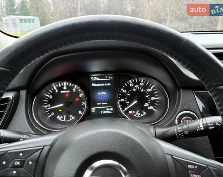 Белый Ниссан Rogue, объемом двигателя 2.49 л и пробегом 213 тыс. км за 11800 $, фото 5 на Automoto.ua