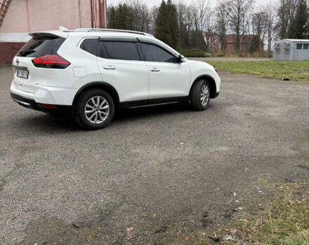 Белый Ниссан Rogue, объемом двигателя 2.49 л и пробегом 213 тыс. км за 11800 $, фото 2 на Automoto.ua