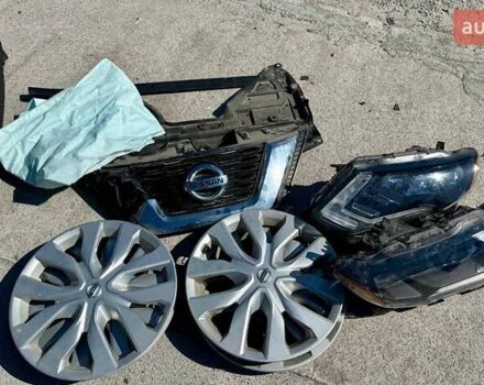 Белый Ниссан Rogue, объемом двигателя 2.49 л и пробегом 85 тыс. км за 7000 $, фото 23 на Automoto.ua