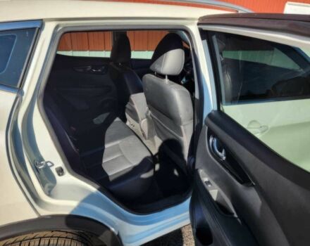 Білий Ніссан Rogue, об'ємом двигуна 2 л та пробігом 57 тис. км за 2850 $, фото 9 на Automoto.ua