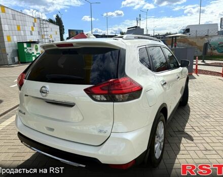 Білий Ніссан Rogue, об'ємом двигуна 2.5 л та пробігом 59 тис. км за 15800 $, фото 1 на Automoto.ua