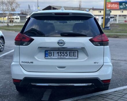 Белый Ниссан Rogue, объемом двигателя 2.5 л и пробегом 81 тыс. км за 17500 $, фото 5 на Automoto.ua