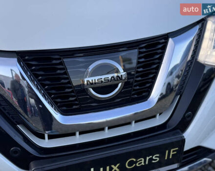 Белый Ниссан Rogue, объемом двигателя 2.5 л и пробегом 151 тыс. км за 14300 $, фото 22 на Automoto.ua