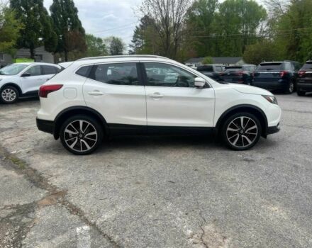 Белый Ниссан Rogue, объемом двигателя 2 л и пробегом 69 тыс. км за 6500 $, фото 5 на Automoto.ua