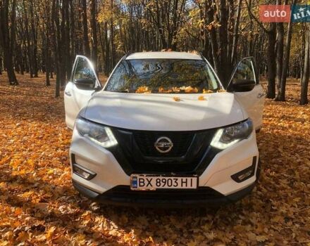 Білий Ніссан Rogue, об'ємом двигуна 2.49 л та пробігом 178 тис. км за 15000 $, фото 11 на Automoto.ua