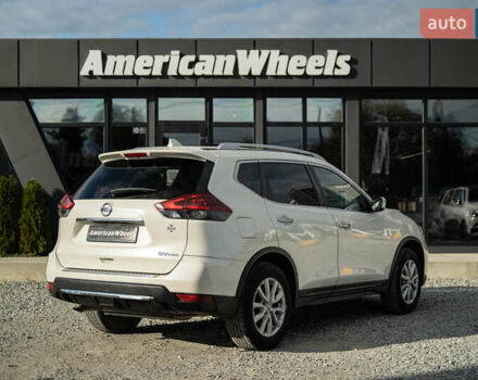 Белый Ниссан Rogue, объемом двигателя 2.49 л и пробегом 132 тыс. км за 14900 $, фото 4 на Automoto.ua