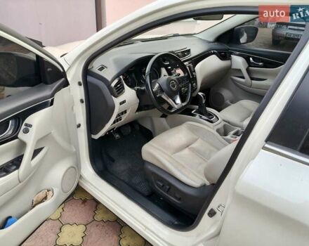 Білий Ніссан Rogue, об'ємом двигуна 2 л та пробігом 134 тис. км за 15300 $, фото 11 на Automoto.ua