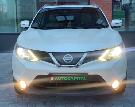 Білий Ніссан Rogue, об'ємом двигуна 2 л та пробігом 61 тис. км за 17690 $, фото 1 на Automoto.ua