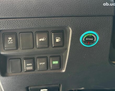 Белый Ниссан Rogue, объемом двигателя 2.5 л и пробегом 178 тыс. км за 14680 $, фото 13 на Automoto.ua