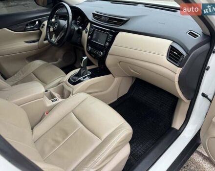 Білий Ніссан Rogue, об'ємом двигуна 2.49 л та пробігом 116 тис. км за 15500 $, фото 17 на Automoto.ua