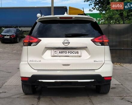 Белый Ниссан Rogue, объемом двигателя 2.49 л и пробегом 112 тыс. км за 14290 $, фото 5 на Automoto.ua