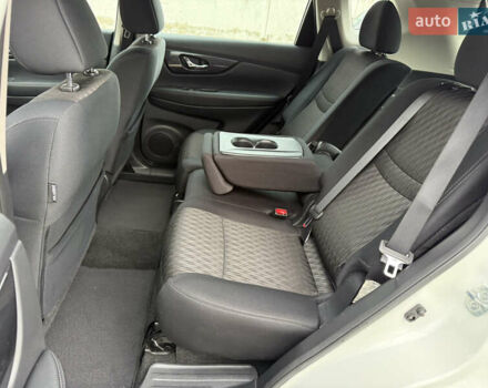 Білий Ніссан Rogue, об'ємом двигуна 2.5 л та пробігом 151 тис. км за 12950 $, фото 58 на Automoto.ua