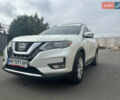 Белый Ниссан Rogue, объемом двигателя 2 л и пробегом 240 тыс. км за 12900 $, фото 1 на Automoto.ua