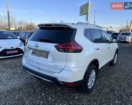 Белый Ниссан Rogue, объемом двигателя 2.5 л и пробегом 151 тыс. км за 14300 $, фото 13 на Automoto.ua