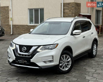 Белый Ниссан Rogue, объемом двигателя 2.49 л и пробегом 133 тыс. км за 13900 $, фото 7 на Automoto.ua