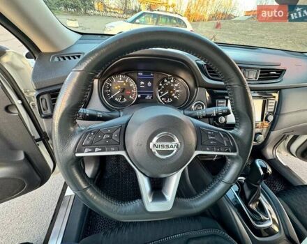 Белый Ниссан Rogue, объемом двигателя 2.49 л и пробегом 167 тыс. км за 15300 $, фото 12 на Automoto.ua