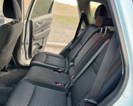 Белый Ниссан Rogue, объемом двигателя 2.49 л и пробегом 167 тыс. км за 15300 $, фото 20 на Automoto.ua