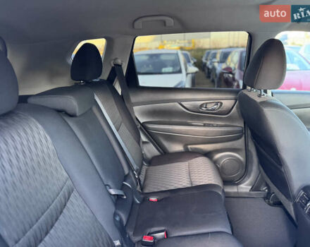 Белый Ниссан Rogue, объемом двигателя 2.5 л и пробегом 151 тыс. км за 14300 $, фото 46 на Automoto.ua