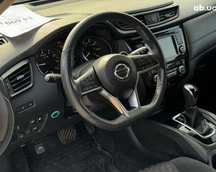 Белый Ниссан Rogue, объемом двигателя 2.5 л и пробегом 178 тыс. км за 14680 $, фото 12 на Automoto.ua