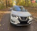 Белый Ниссан Rogue, объемом двигателя 2.49 л и пробегом 89 тыс. км за 16900 $, фото 2 на Automoto.ua