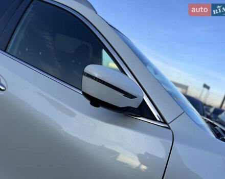 Белый Ниссан Rogue, объемом двигателя 2.5 л и пробегом 151 тыс. км за 14300 $, фото 18 на Automoto.ua