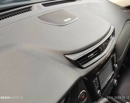 Белый Ниссан Rogue, объемом двигателя 0 л и пробегом 72 тыс. км за 14900 $, фото 18 на Automoto.ua