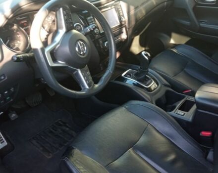 Белый Ниссан Rogue, объемом двигателя 2 л и пробегом 177 тыс. км за 15500 $, фото 3 на Automoto.ua