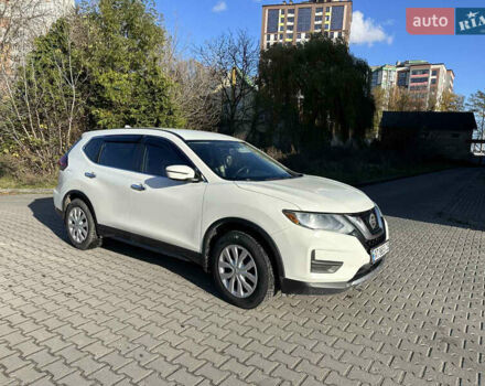 Белый Ниссан Rogue, объемом двигателя 2.49 л и пробегом 160 тыс. км за 14000 $, фото 11 на Automoto.ua