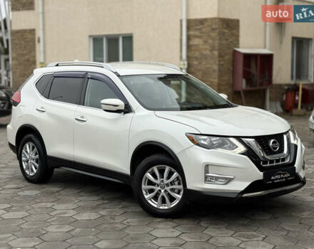 Белый Ниссан Rogue, объемом двигателя 2.49 л и пробегом 133 тыс. км за 13900 $, фото 16 на Automoto.ua