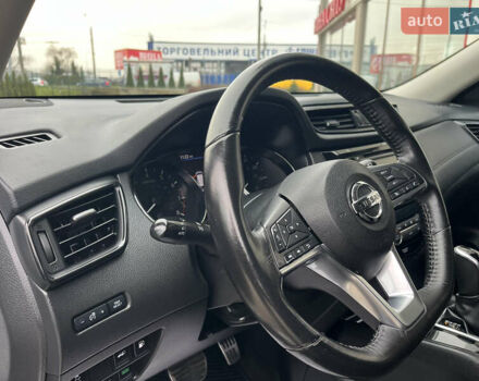 Белый Ниссан Rogue, объемом двигателя 2.5 л и пробегом 120 тыс. км за 14300 $, фото 22 на Automoto.ua