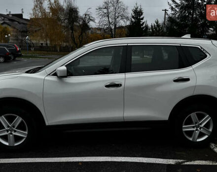 Белый Ниссан Rogue, объемом двигателя 2.5 л и пробегом 120 тыс. км за 13900 $, фото 3 на Automoto.ua