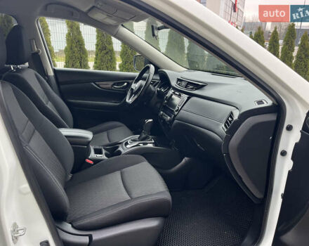 Белый Ниссан Rogue, объемом двигателя 2.5 л и пробегом 120 тыс. км за 14300 $, фото 27 на Automoto.ua