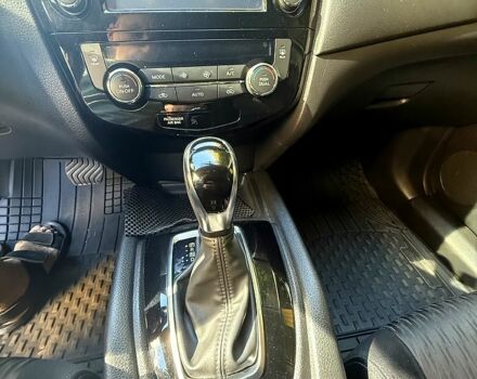 Білий Ніссан Rogue, об'ємом двигуна 2.5 л та пробігом 59 тис. км за 15800 $, фото 7 на Automoto.ua