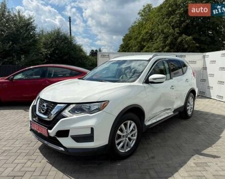 Белый Ниссан Rogue, объемом двигателя 0 л и пробегом 176 тыс. км за 10600 $, фото 1 на Automoto.ua