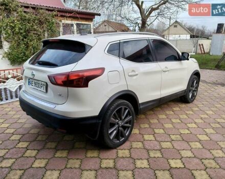 Білий Ніссан Rogue, об'ємом двигуна 2 л та пробігом 134 тис. км за 15300 $, фото 5 на Automoto.ua