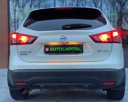 Білий Ніссан Rogue, об'ємом двигуна 2 л та пробігом 61 тис. км за 17690 $, фото 5 на Automoto.ua