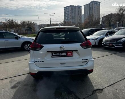 Белый Ниссан Rogue, объемом двигателя 2.5 л и пробегом 178 тыс. км за 14680 $, фото 5 на Automoto.ua