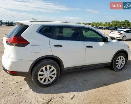 Белый Ниссан Rogue, объемом двигателя 2.5 л и пробегом 102 тыс. км за 2100 $, фото 2 на Automoto.ua